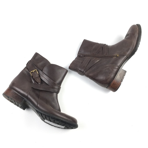 clarks womens suede ankle boots